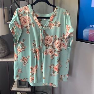 Floral Chiffon Blouse size 1x